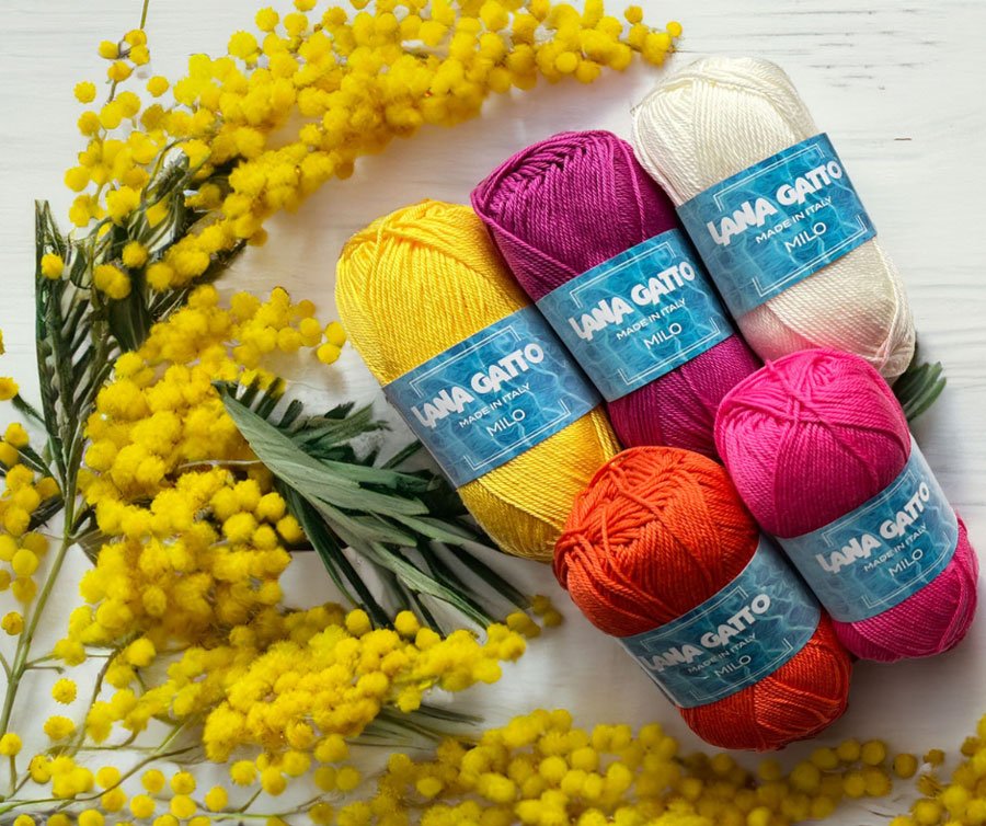 crochet rug with Milo yarn